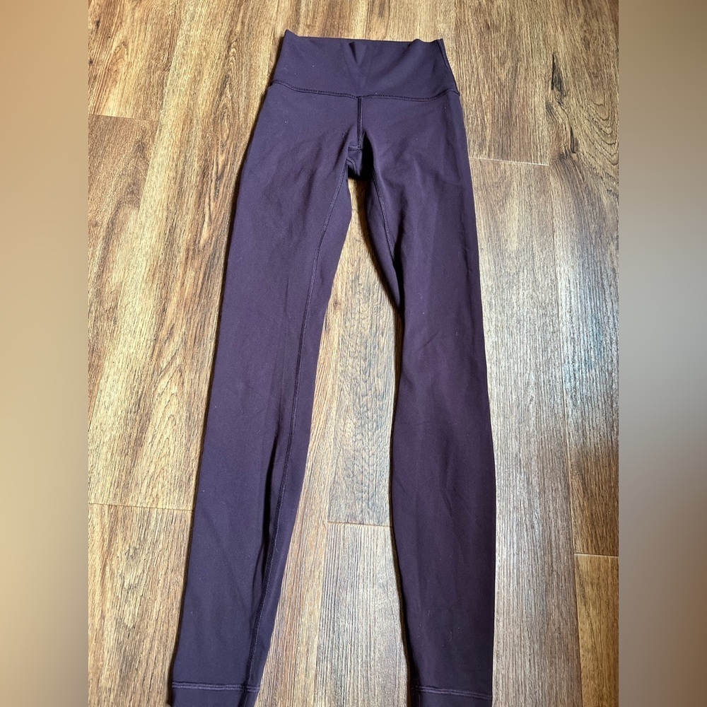 Lululemon Athletica Purple High-Waisted Leggings size 2